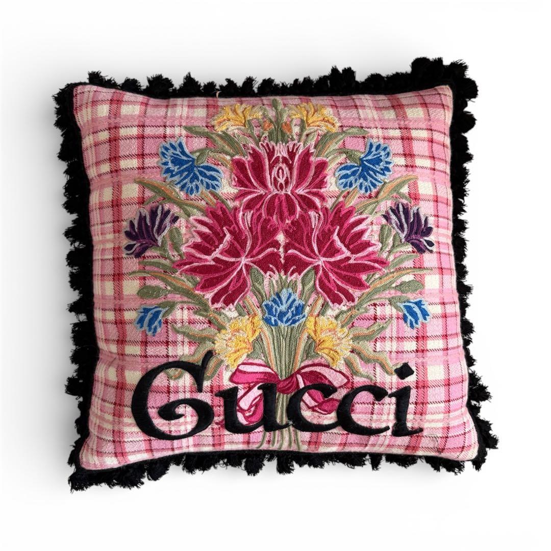 GUCCI グッチ フローラルクッション ピンク チェック タッセル付き 正規品