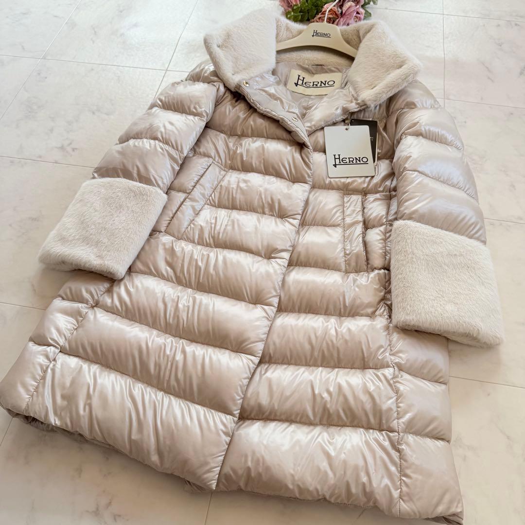 タグ付未使用★HERNO ダウンコート エコファー 異素材 切替 グレージュ42