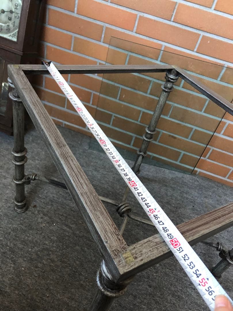 ガラステーブル　ヴィンテージ　コンクリート風　インダストリアル風　サイドテーブル