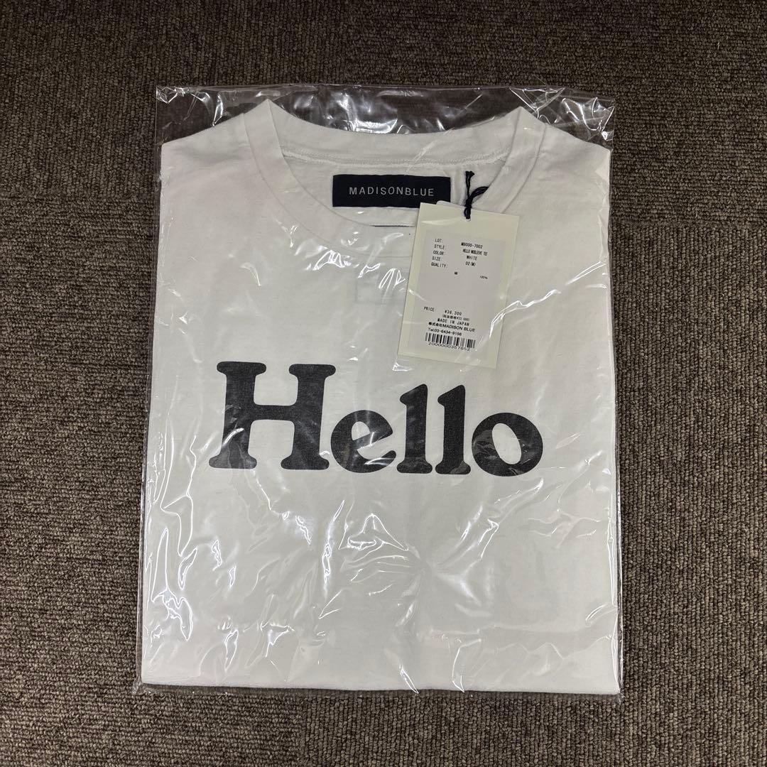 MADISONBLUE Hello Tシャツ ホワイト