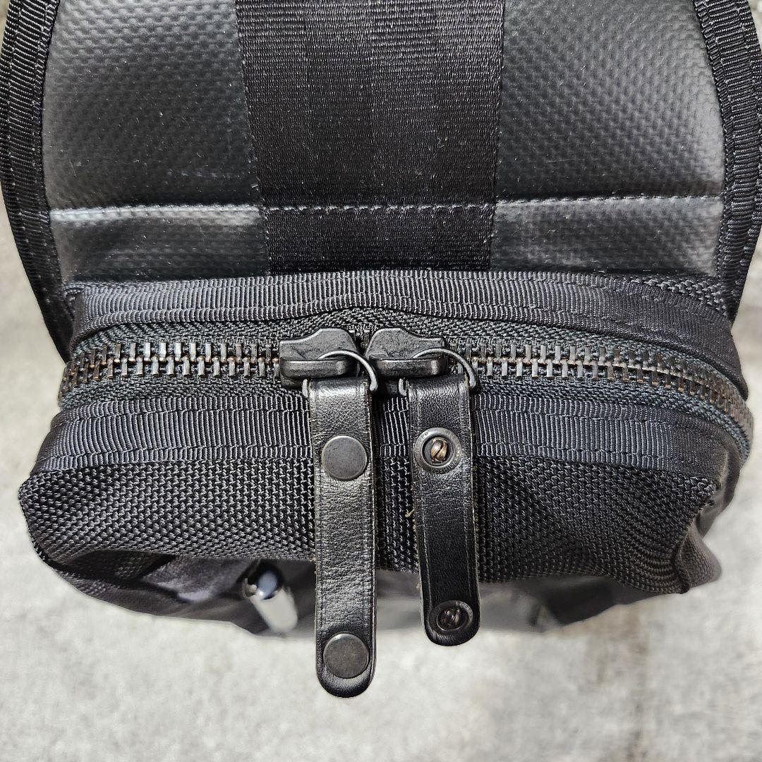 【美品】PORTER HEAT スリングショルダーバッグ