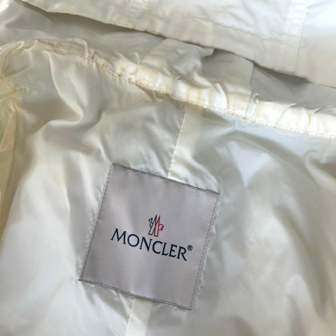 モンクレール　ベスト