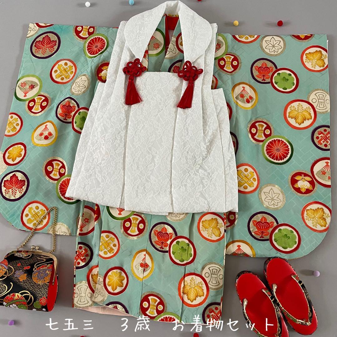 七五三　3歳　白レースの被布とアンティークお着物セット