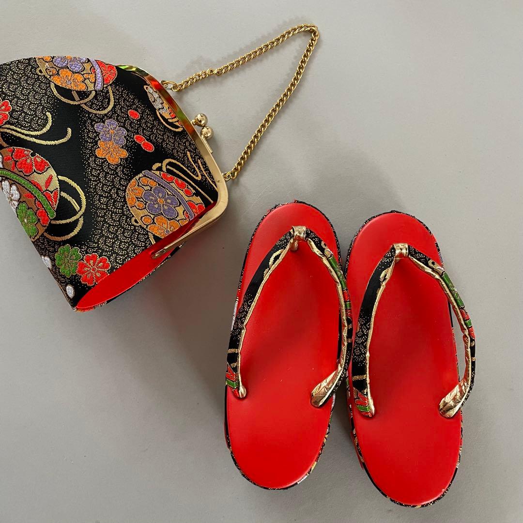 七五三　3歳　白レースの被布とアンティークお着物セット