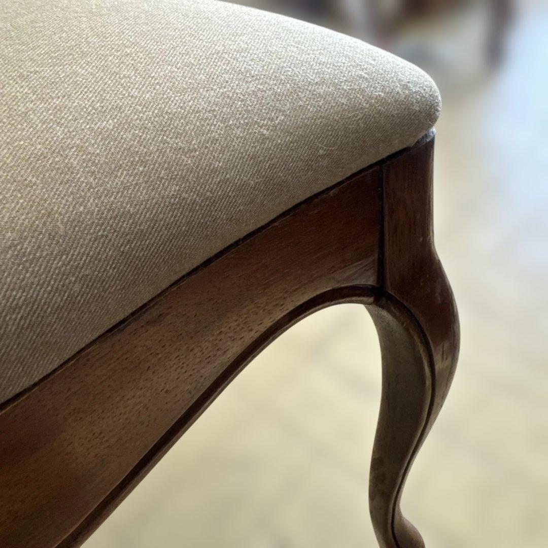 ラタンバック 木製ダイニングチェア　猫脚