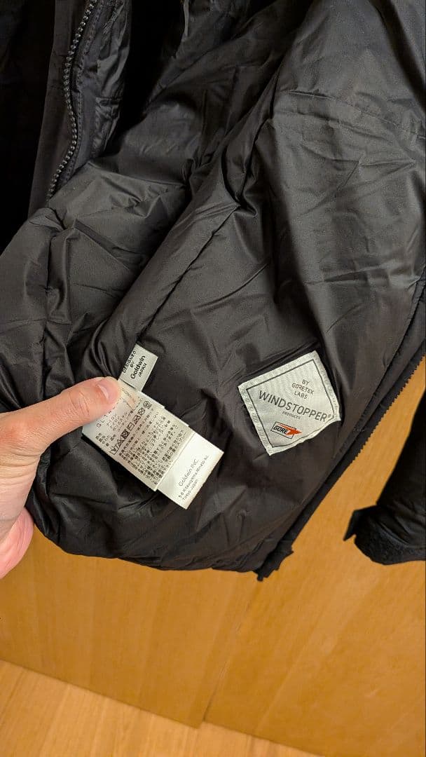 定価６万 Goldwin puffy jacket gore-tex labs