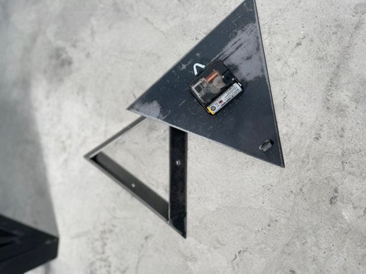 壁掛け　時計　アイアン　インダストリアル