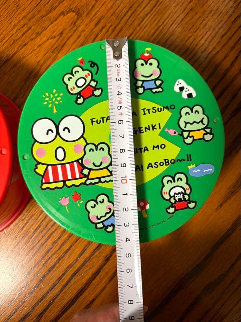 ハローキティとケロッピの２段小物入れ 非売品【希少】