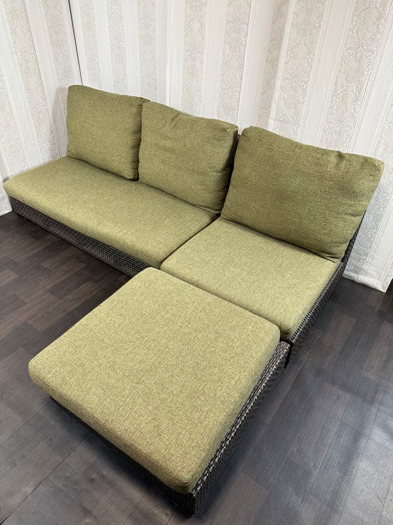美品　定価約¥120,000-ニトリラタンソファー