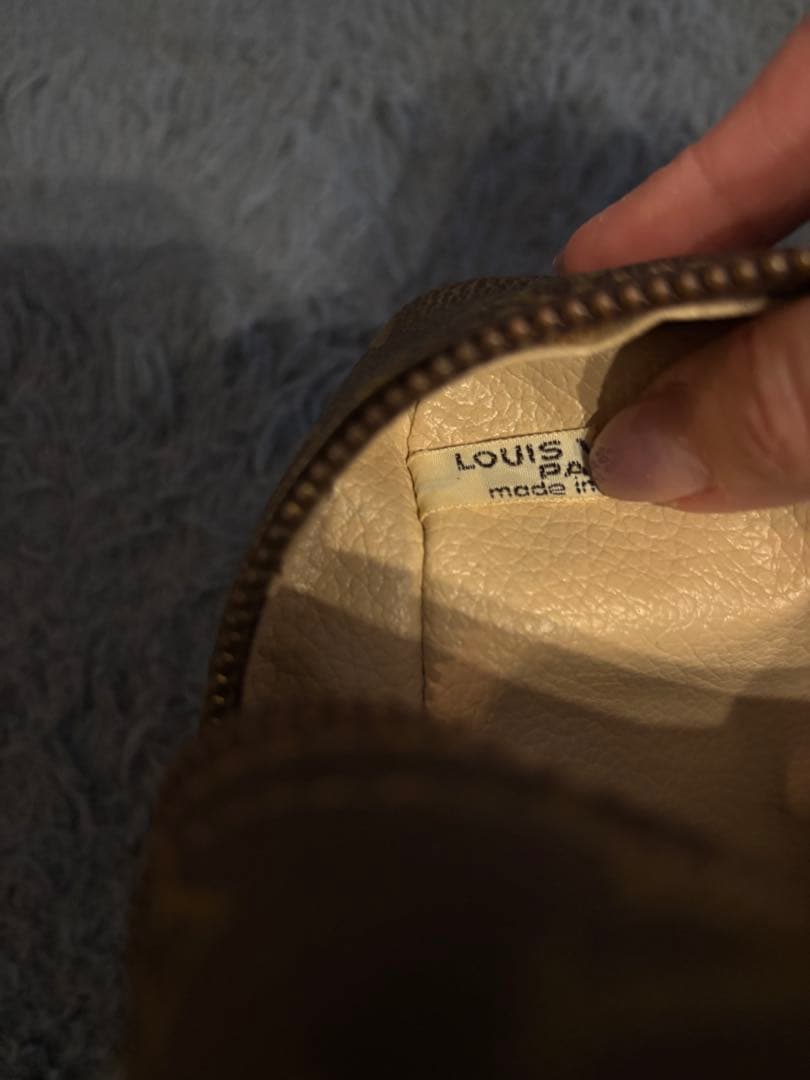 ルイヴィトン LOUIS VUITTON モノグラム トゥルーストワレット28