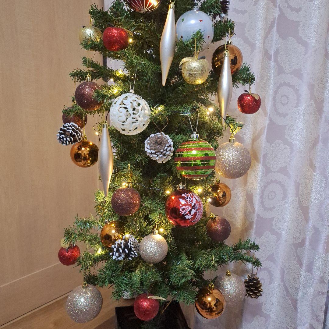 クリスマスツリー　 オーナメント　LEDライト　ガーランド付き　150センチ