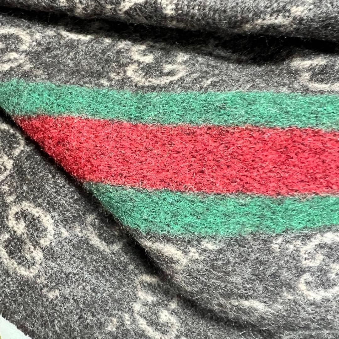 【専用】GUCCI グッチ カシミヤ100% GG柄マフラー 極美品タグ付き