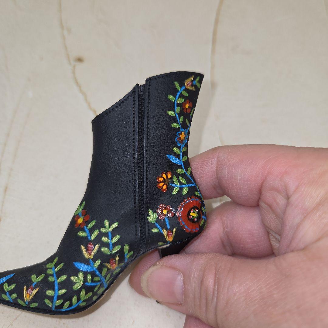 まとめ売り　Deck the Heels ミニチュア2点