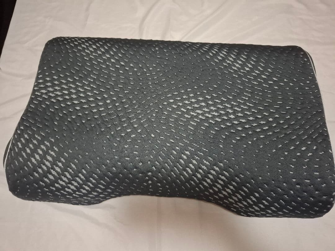 フランスベッド LTショルダーフィットピロー ハード　中古