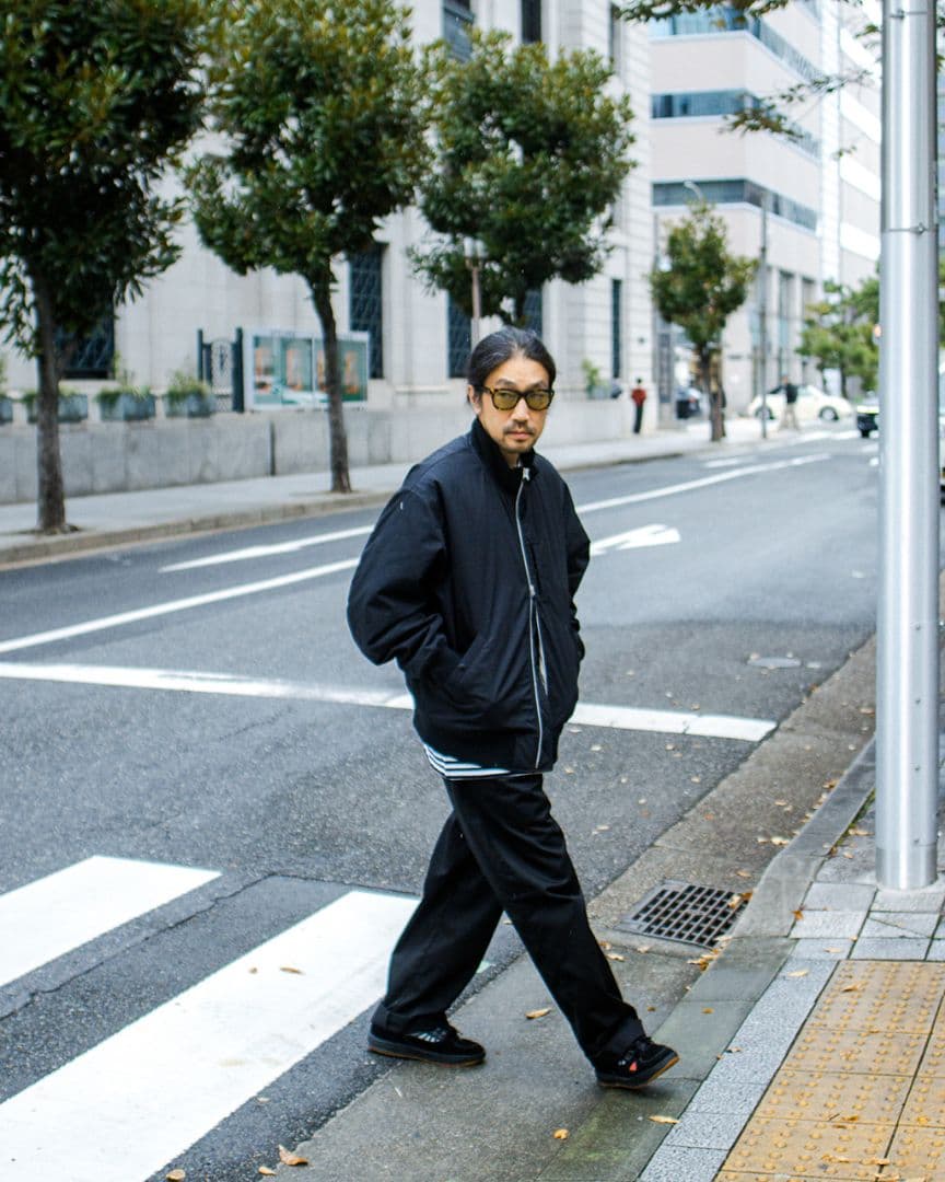 美品　ナナミカ　Insulation Varsity Jacket　黒　L