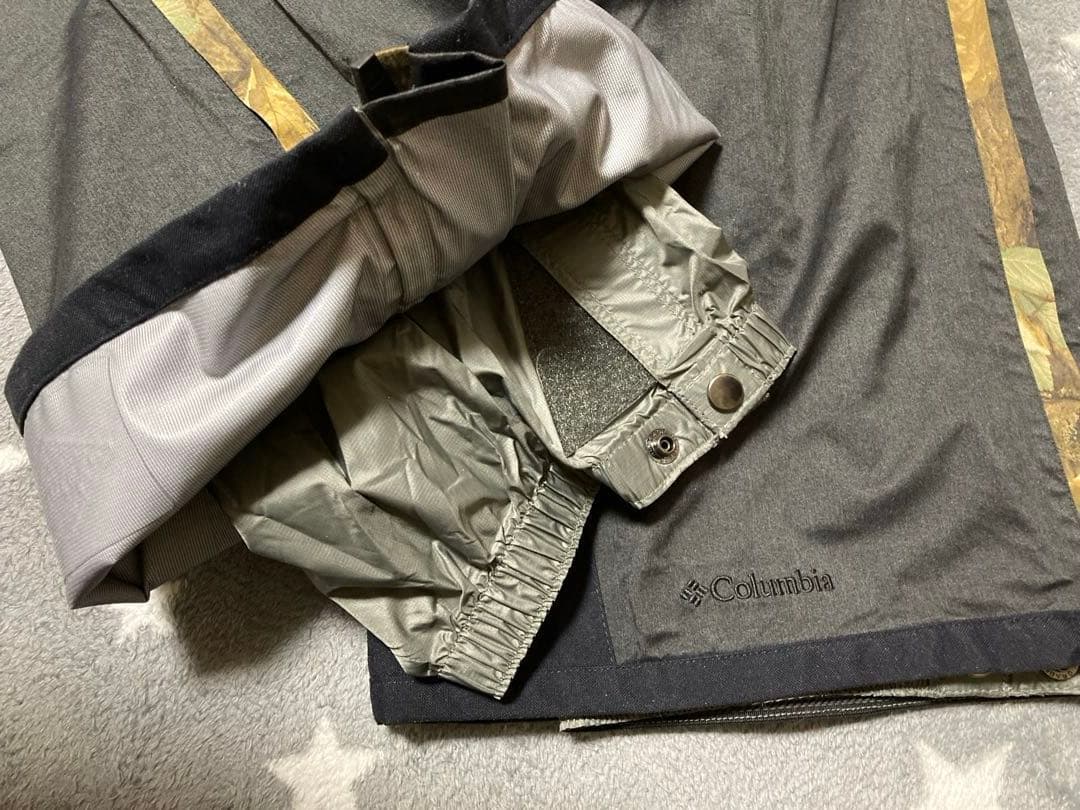 Columbia OMNI-TECK カモフラ　スノーボードウェア 男性用