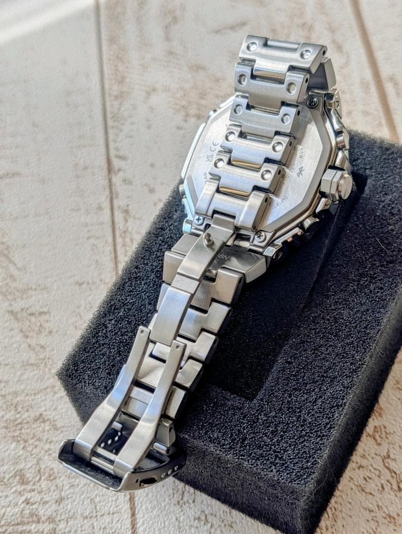 【美品】カシオ G-SHOCK　GMC-B2100D-1AJF