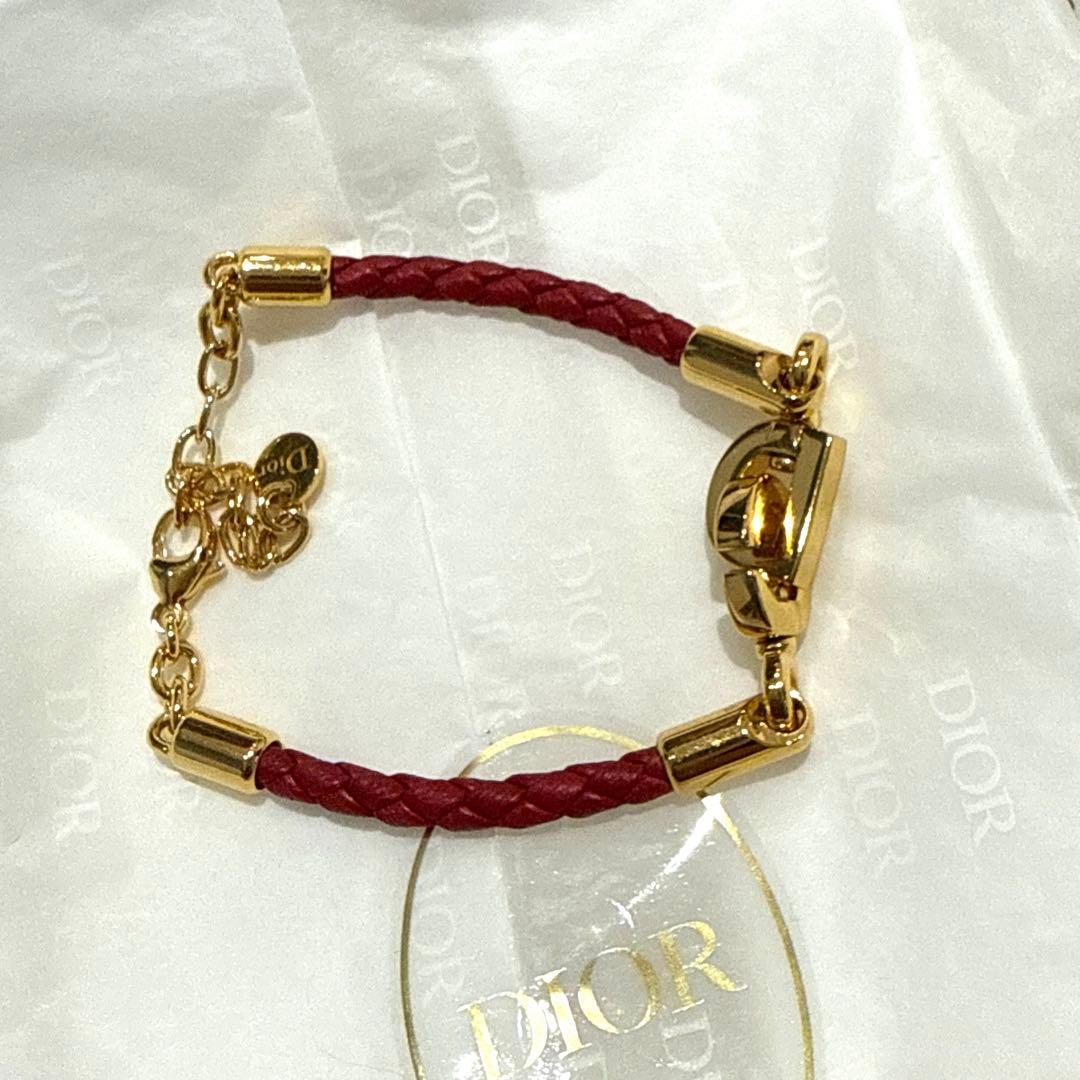 Dior lock ブレスレット