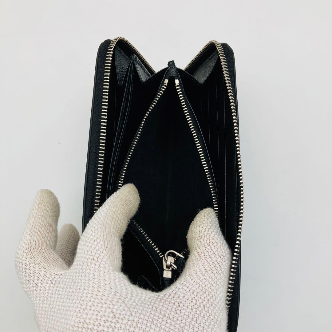 美品 PRADA プラダ サフィアーノ ラウンドジップ 長財布 女 男 548