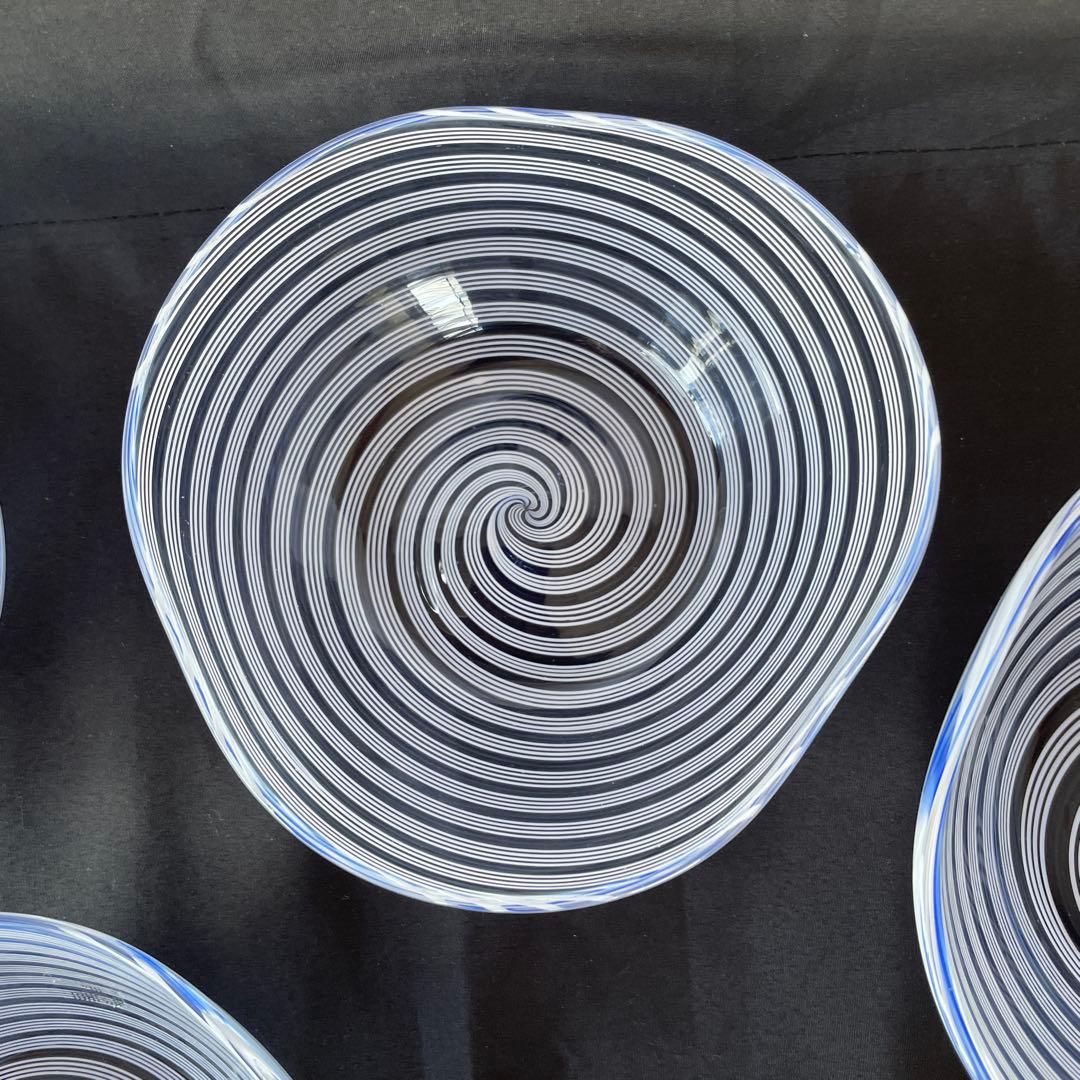 ヴェネチアングラス　　　　　　　　　渦巻き模様の透明ボウル5個セット
