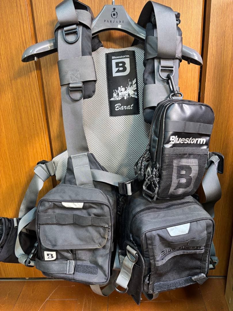 【最終値下げ】Bluestorm バラット ブラック フィッシングベスト