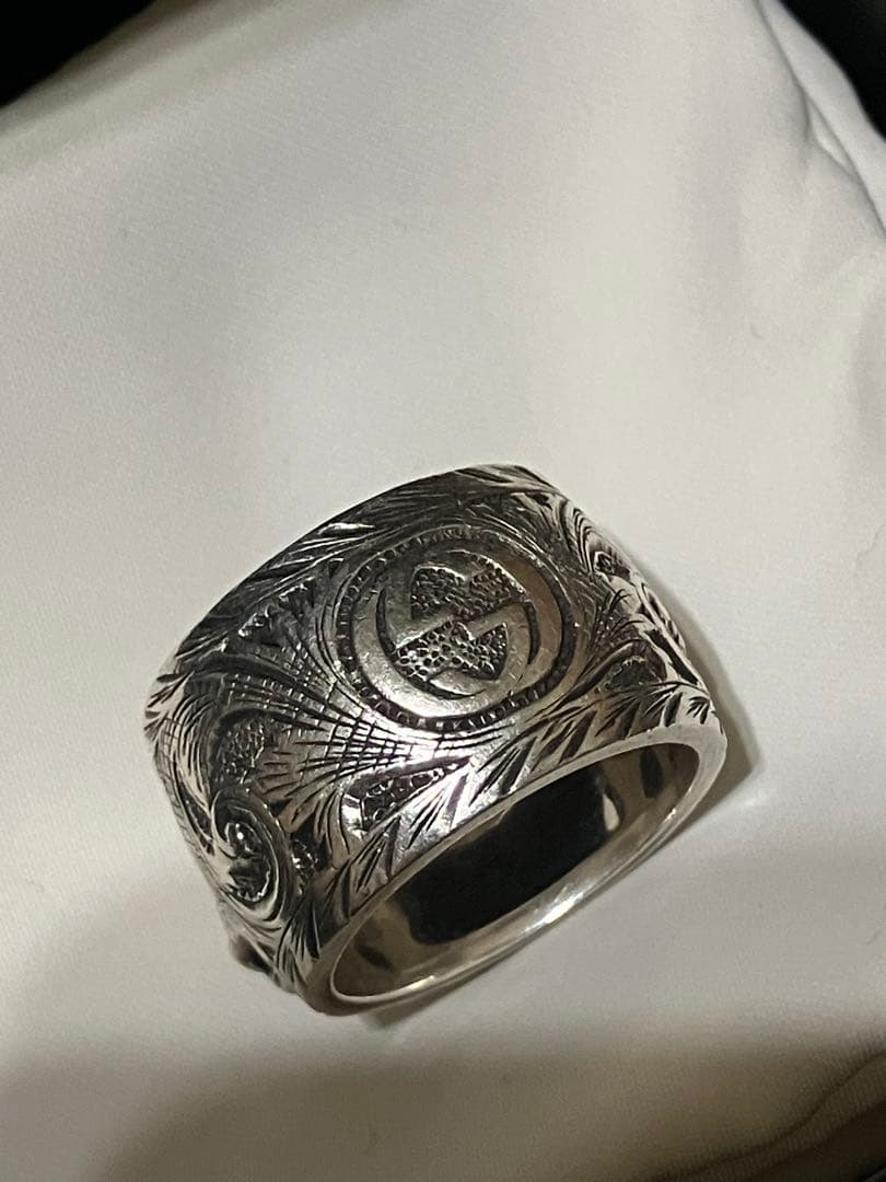 GUCCI シルバーリング　トラ スカル シルバーリング