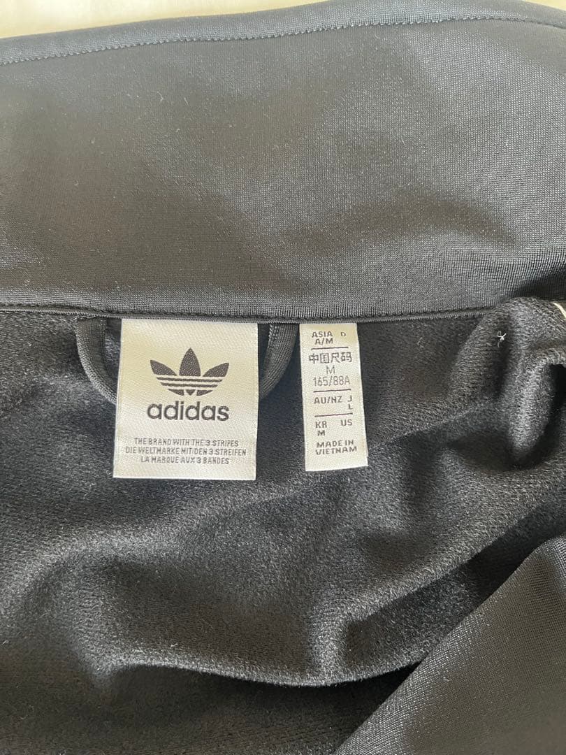 adidas アディカラー クラシックス ファイヤーバード トラックトップM