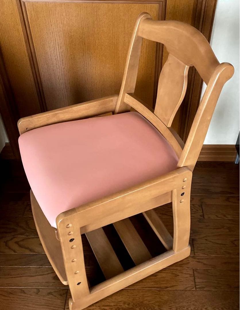 カリモク　学習椅子　チェア karimoku 女の子