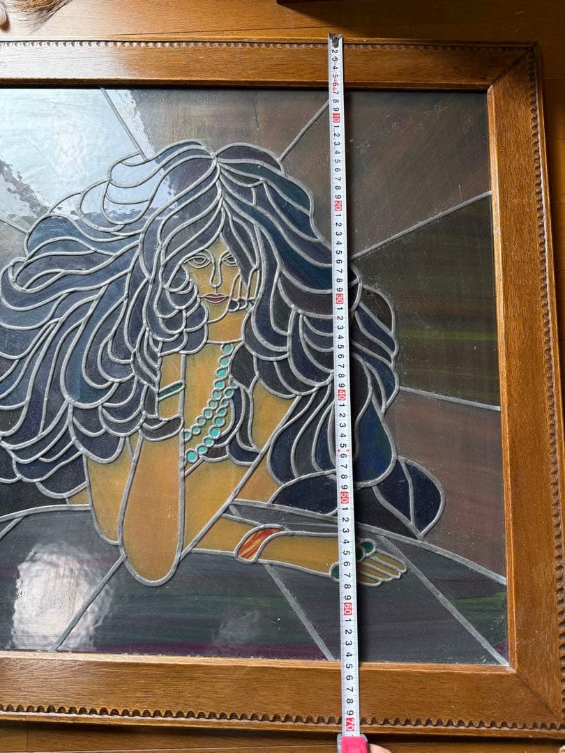 ステンドグラス窓枠　女性の肖像画 約70cm