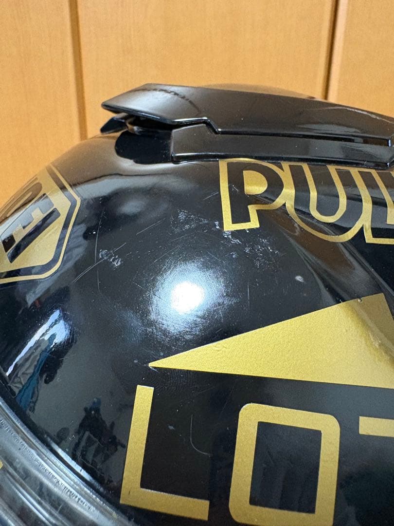 SHOEI GT-Air ステッカーカスタム　Mサイズ　中古ジャンク　マルケス