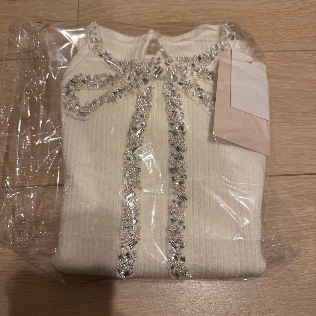 リボンビジューアメスリニットトップス　darich新品　ホワイト