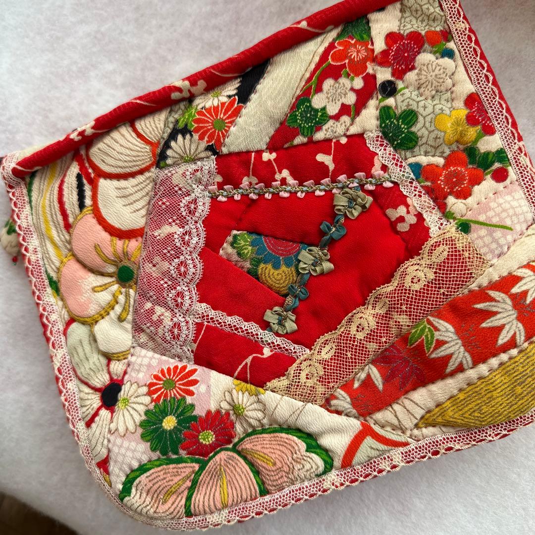 グレーージキルトソーイングポーチ