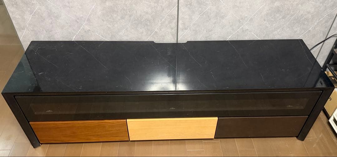 直接受取希望　モダン テレビ台 引き出し付き　160cm 片側面傷みあり