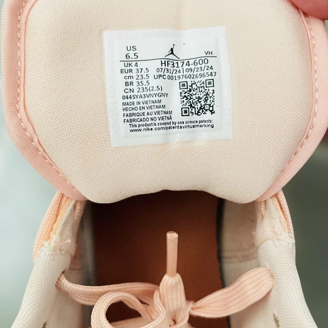 美品AIR JORDAN 1 LOW SE レッド キャンディスウッシュ