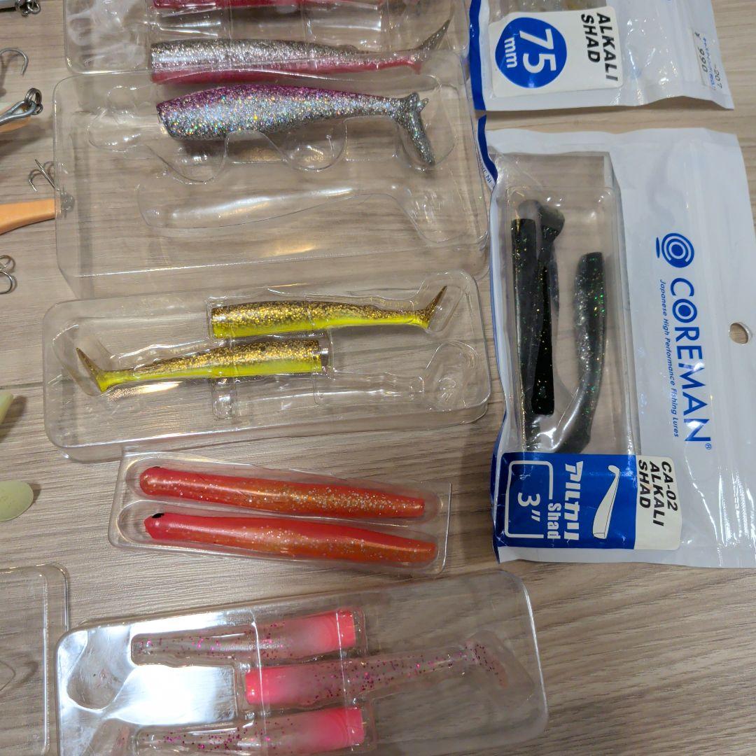 釣り用タックルボックス シーバス用ルアー70個超セット まとめ売り
