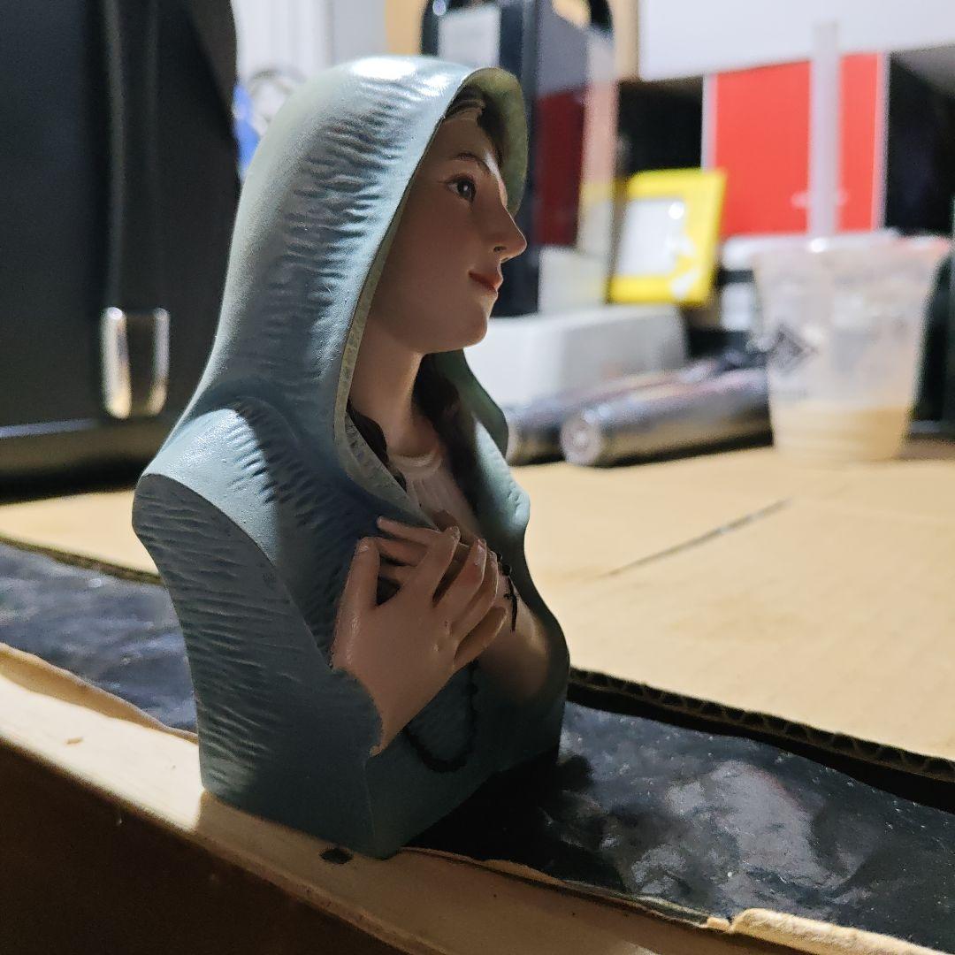 青と白の聖母像 置物 約12cm