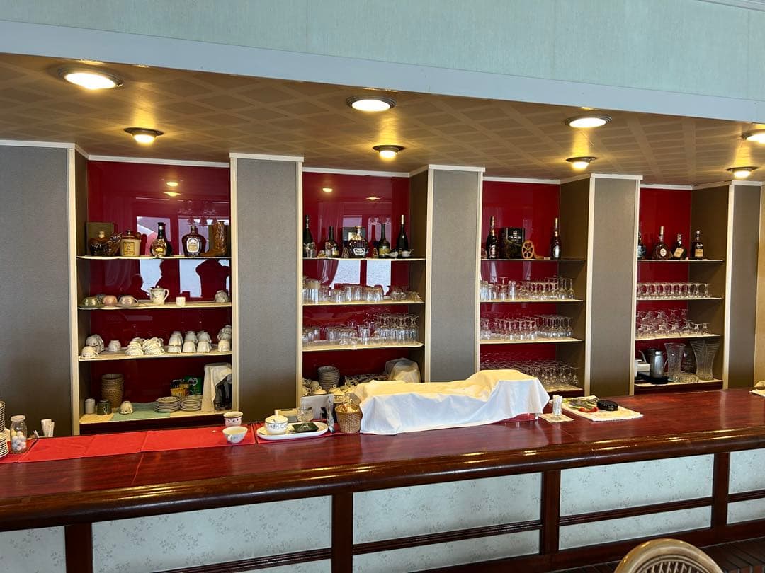 サントリー山崎12年　有田焼ピュアモルト