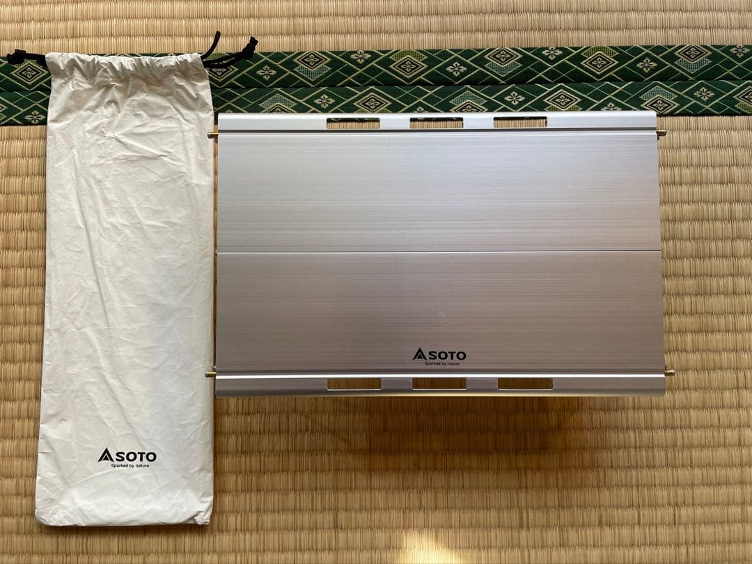 SOTOフィールドカイト、モンベル シームレスバロウバッグ#3、スタッフサック他