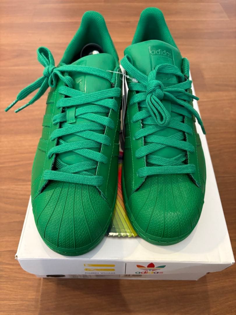 靴 adidas Superstar Pharrell Williams 28.5