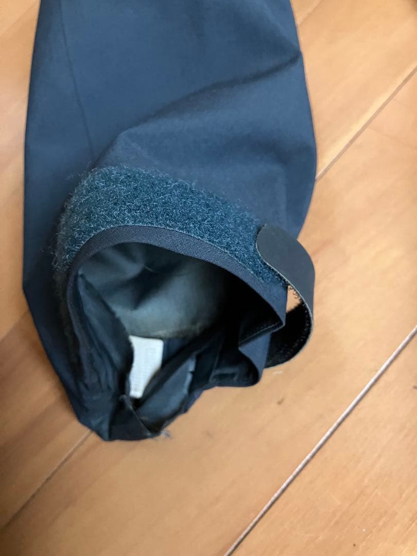 アークテリクス　シータ　SV. 剥がれあり　ARC'TERYX