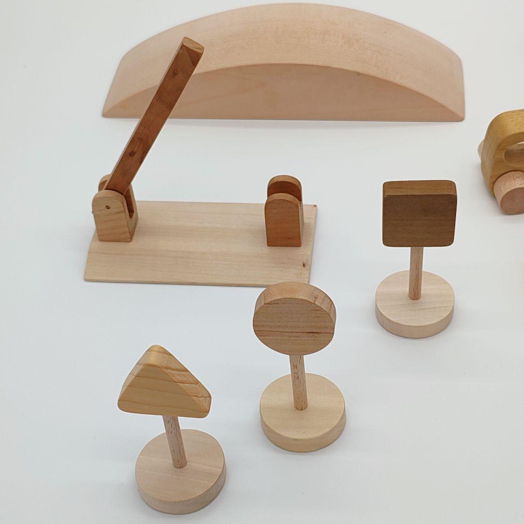 山のくじら舎　なかよしライブラリー　トイホフ　木製 くるまセット　積み木