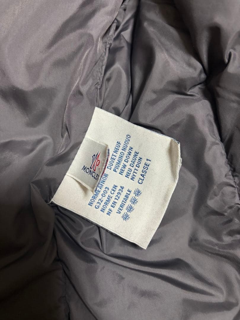 Moncler モンクレール　Angers アンジェ　グレー　1