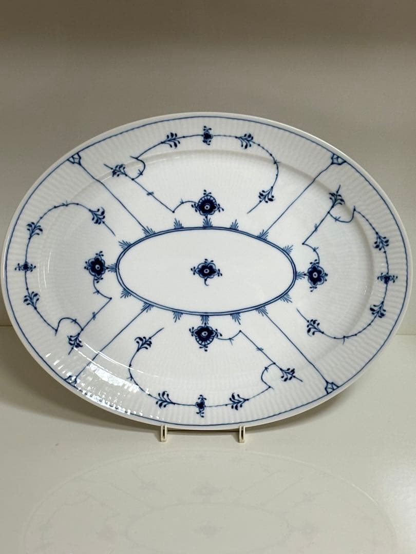 デンマーク製　  ブルーフルーテッドプレイン