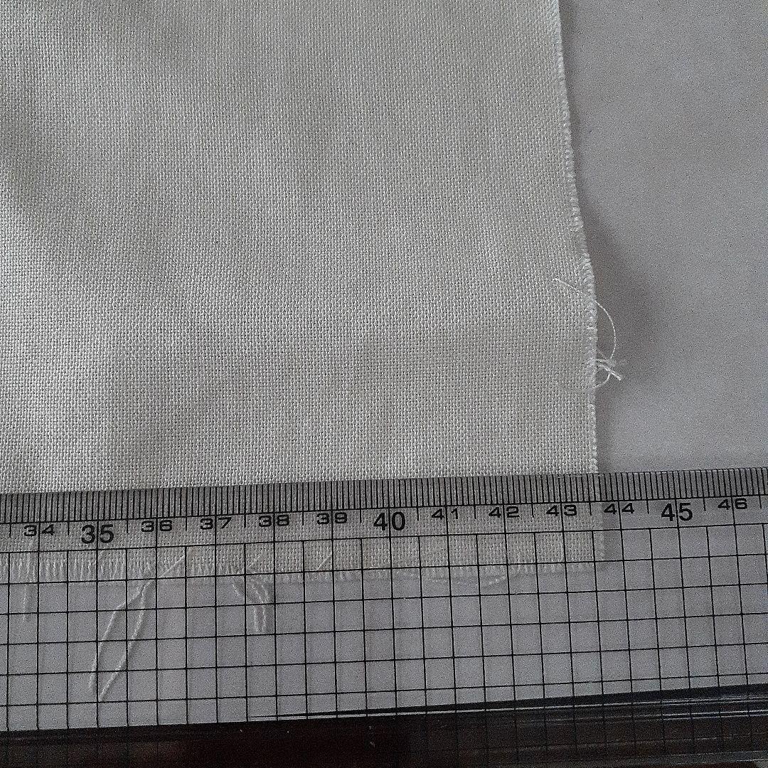 ピーターラビット刺繍完成品 約43.7×48