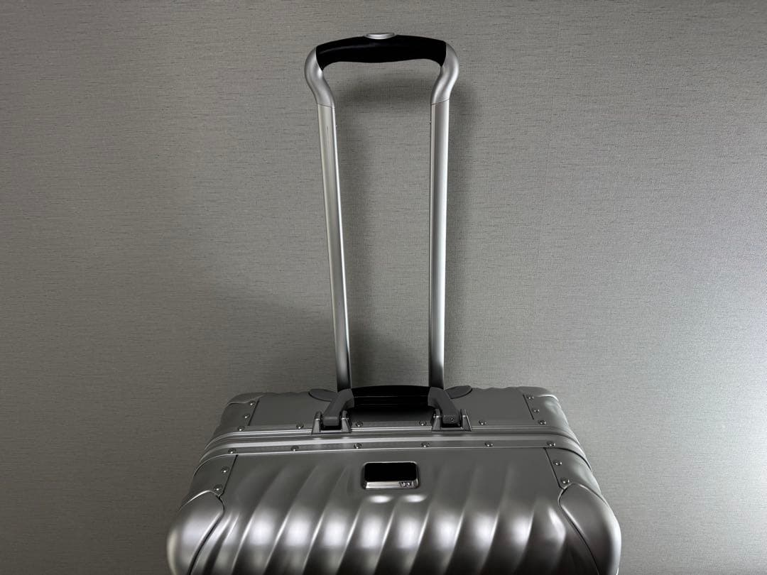 TUMI 19DEGREE ALUMINUM ショートトリップパッキングケース