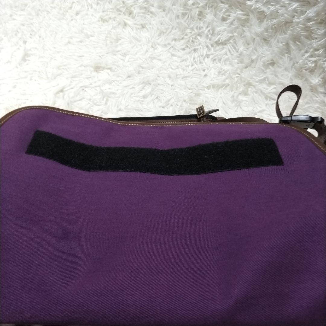 美品　ポールスミス　メッセンジャーバッグ　マルチストライプ　レザー　大容量