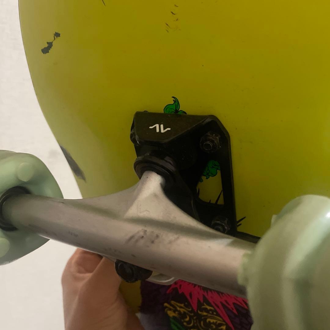 クルーザー　スケートボード　8.25 シャークウィール