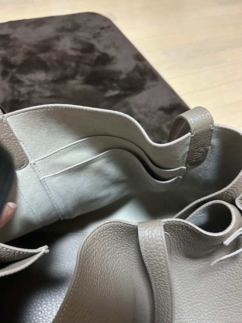 ACATE アカーテ　ロドス　レザー トートバッグ　トープ