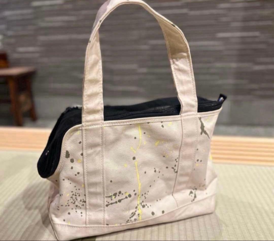 テンベア★犬猫★キャリーバッグ★ショルダー★飛び出し防止付き★TEMBEA★美品