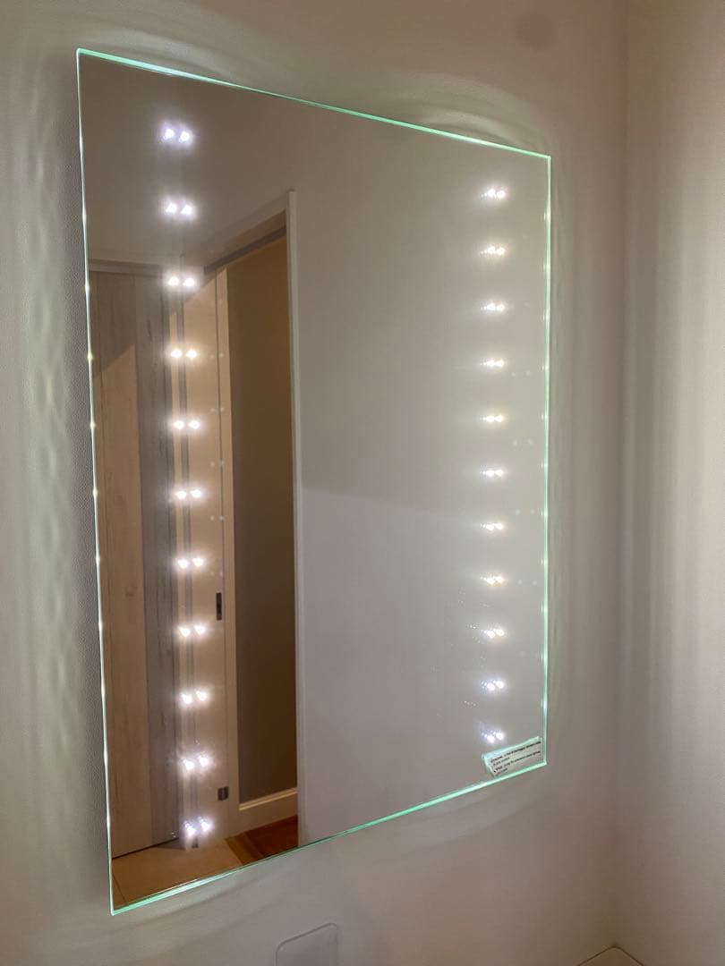 年内最終！miratap サンワカンパニー 照明付ミラー 壁付 鏡　洗面 手洗い